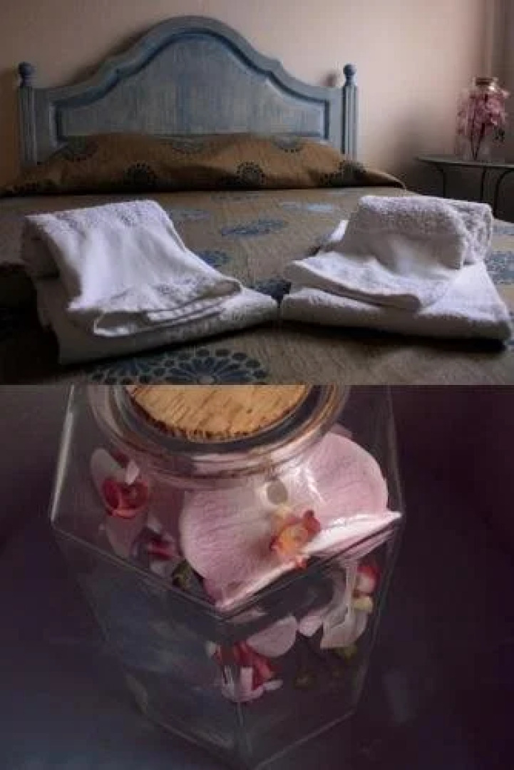 E-Nove Lounge Hostel Caffe