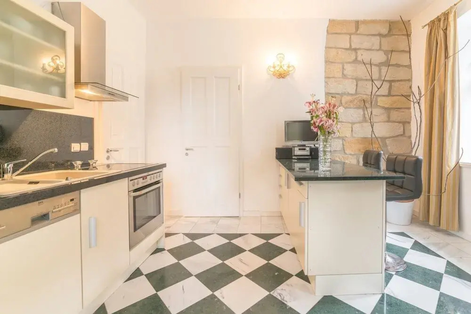 Apartmenthaus 'SAXONIA' J