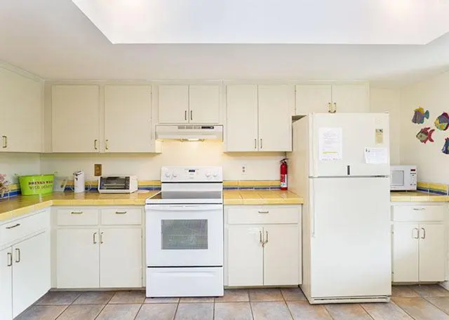 Castaway Cove 3B by Vacation Rental Pros