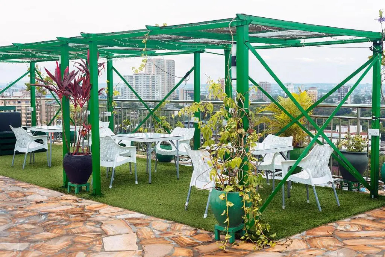 Holiday Inn Dar Es Salaam City Center by IHG