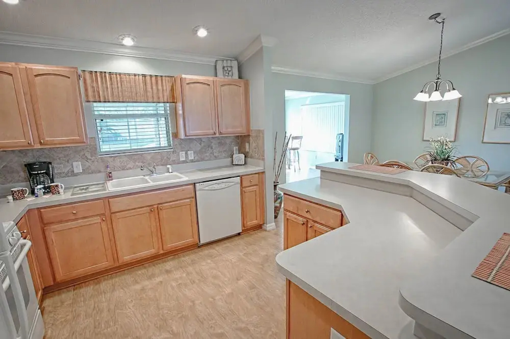 Five Forks Trail Home 3 Bedroom by The VIR Group