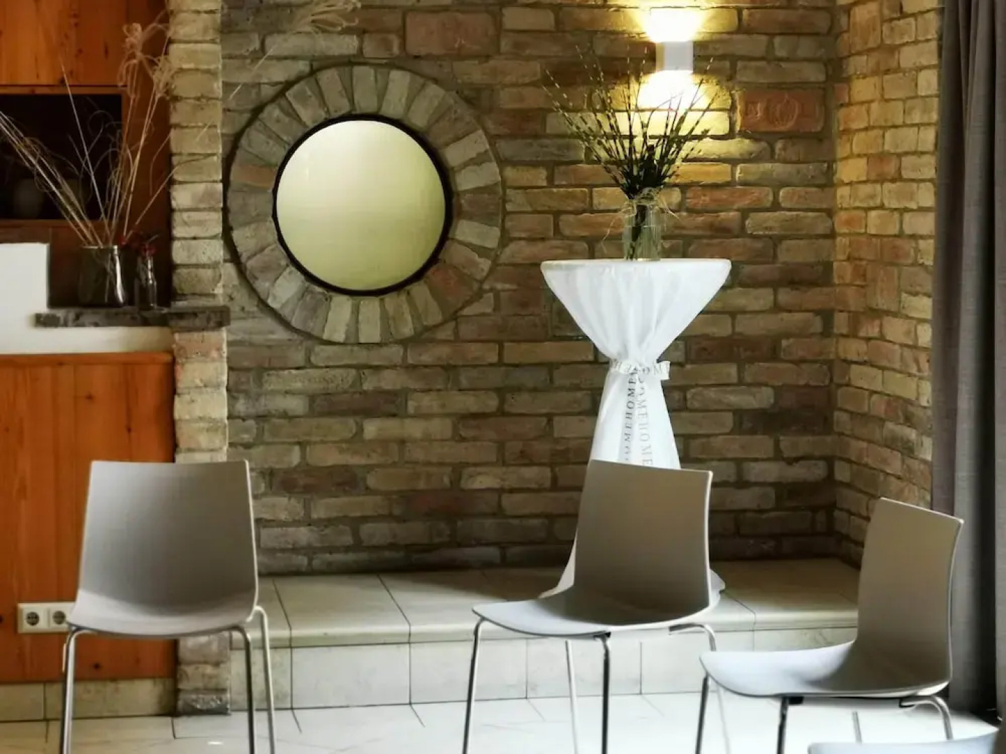 Weinlaubengasthof Rathausstüberl