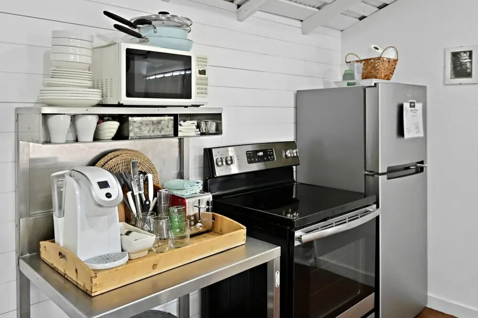 Gausthaus 402 1 Bedroom Cottage by RedAwning