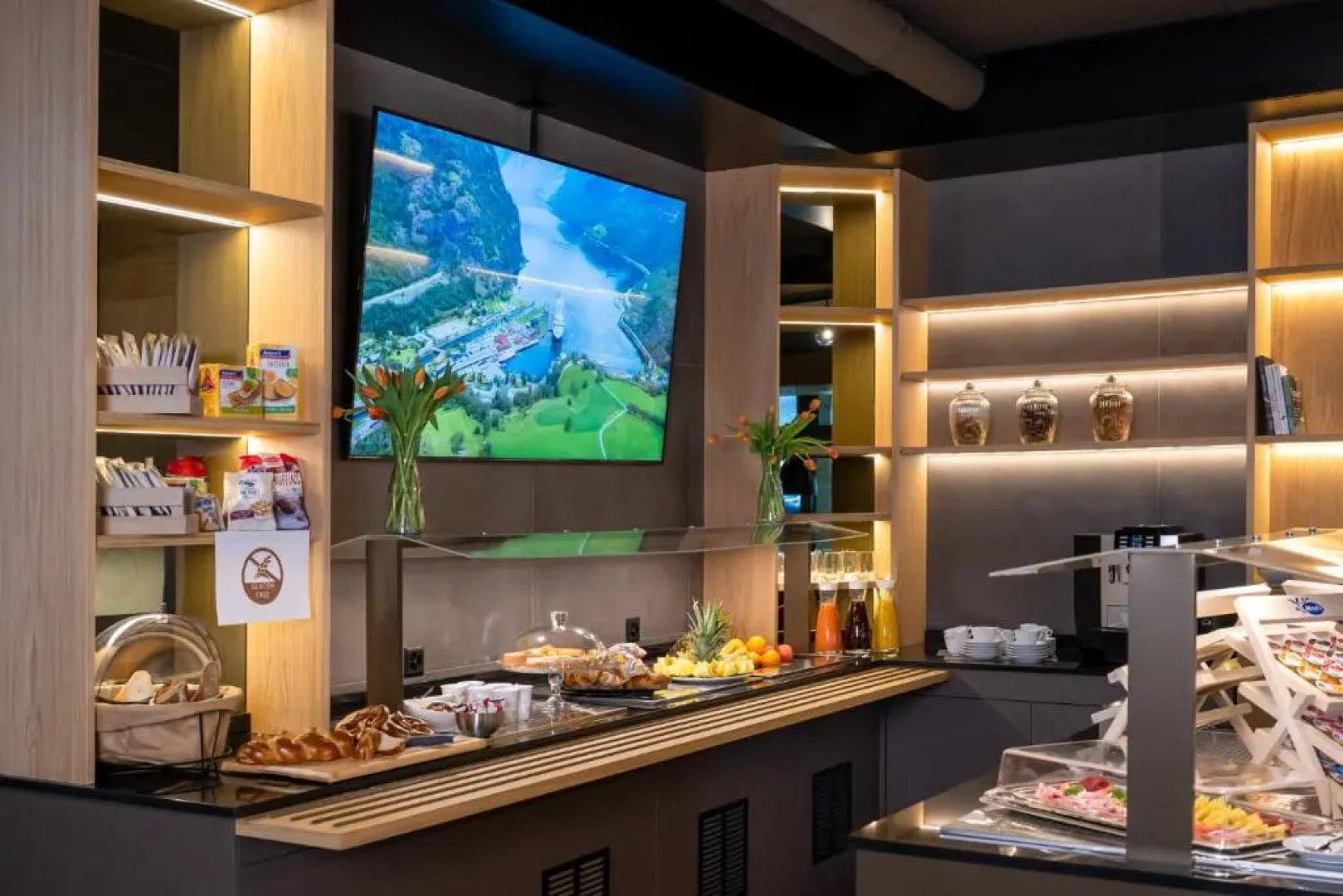 6532 Smart Hotel - Self check-in