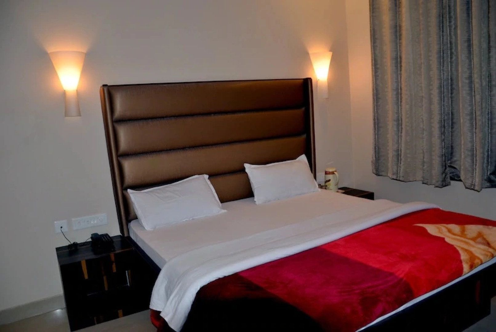 Hotel Heera Continental