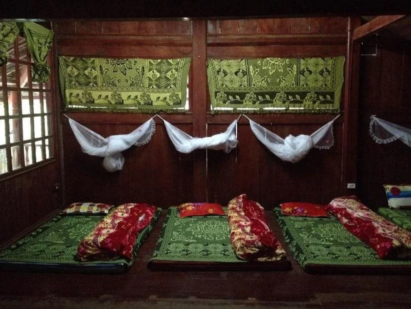 Muong Hoa River View Homestay