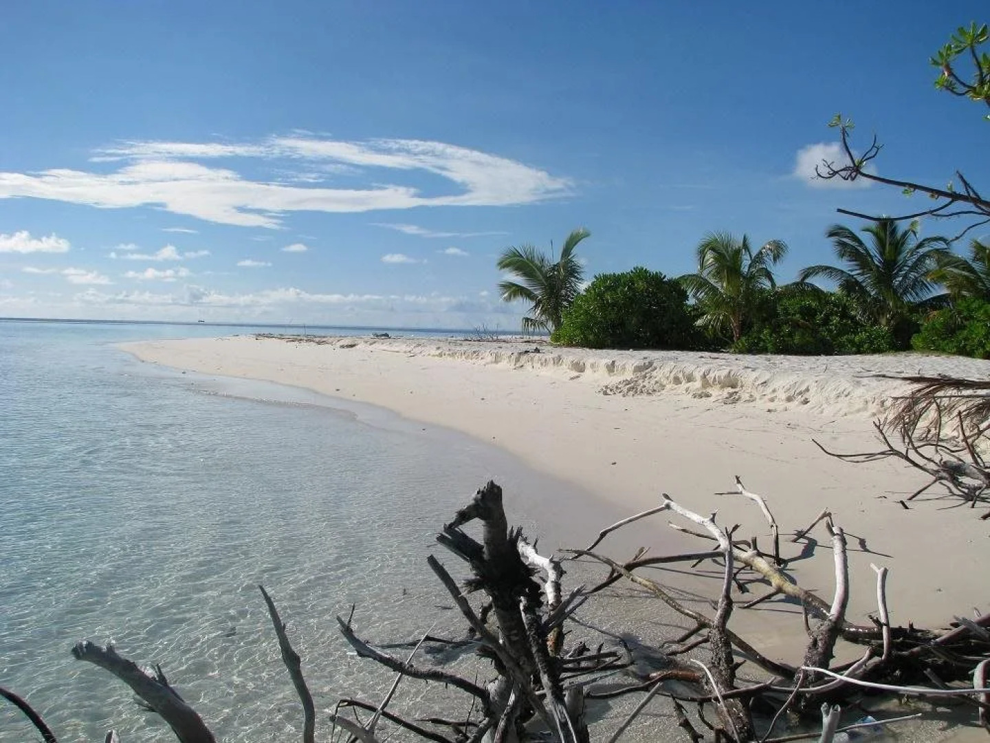 Apquo Veli Hotel Nilandhoo