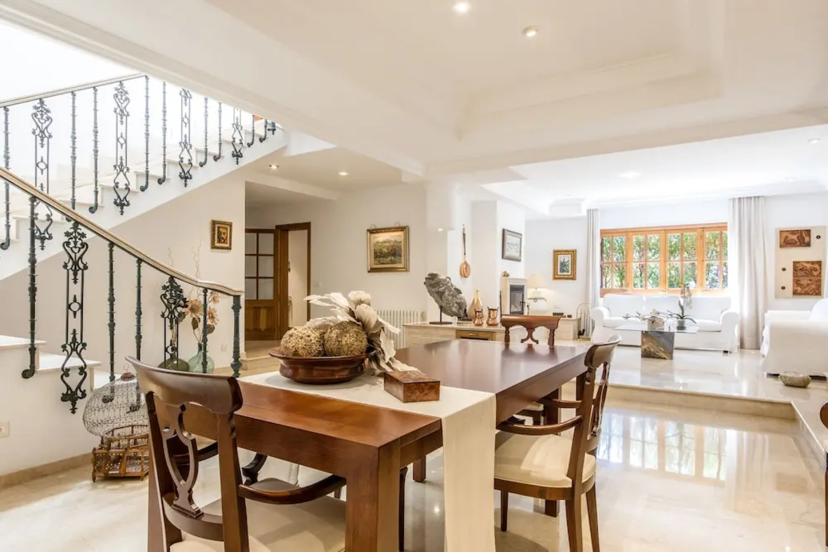 Gual house with private pool