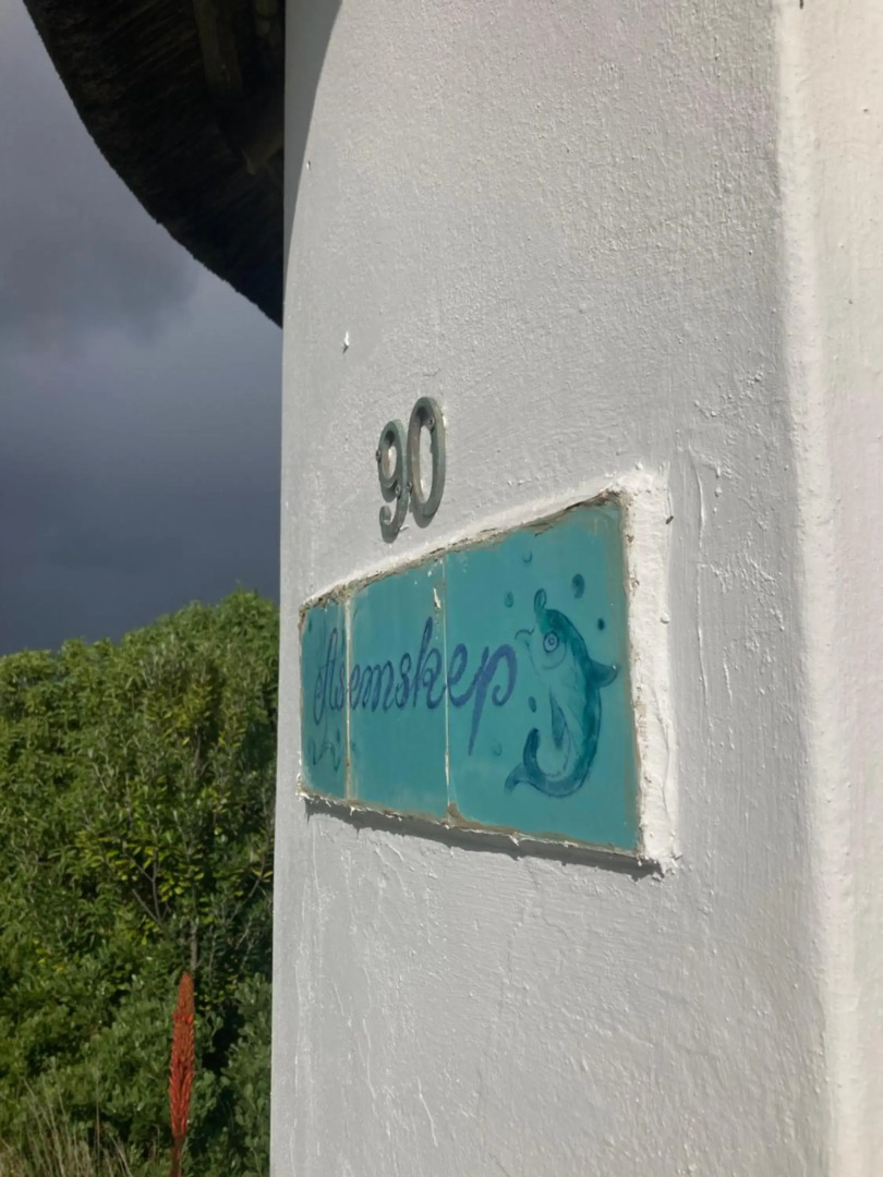 Rondawel with sea view