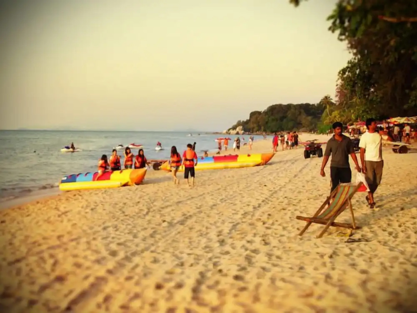 2 Bedrooms Apartment By The Sea