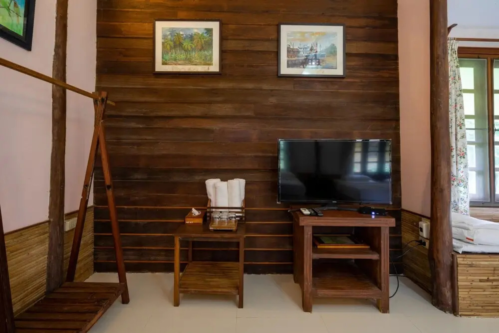 Donsak Orchid Resort