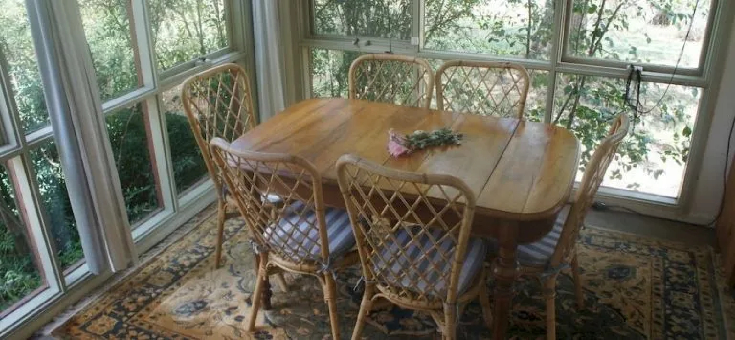 Rosnay Organic Vineyard, Olive Grove, Figs and Farmstay