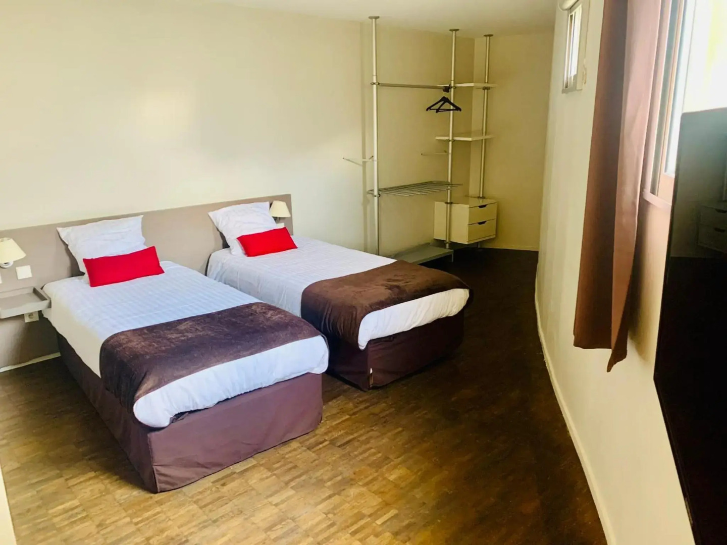 Standing Hotel Suites