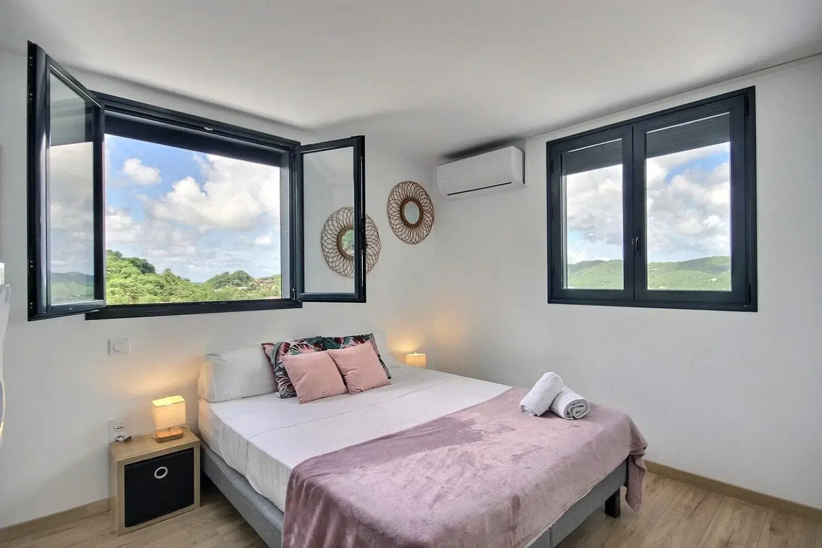 Villa Lanati, 4 ch avec piscine & vue campagne