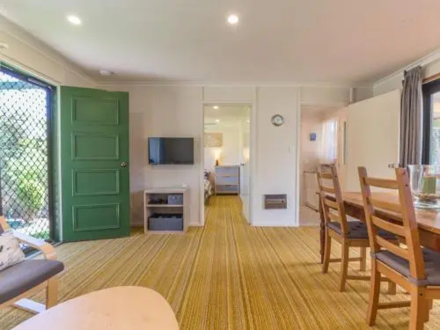 17 Broadbeach Drive - Free WiFi!