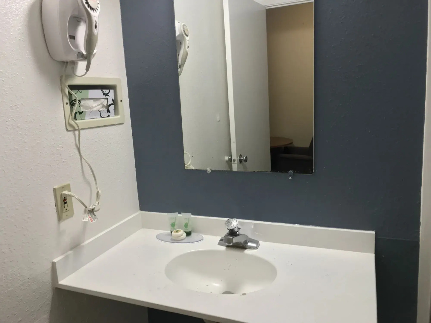 Travelers Inn Medford