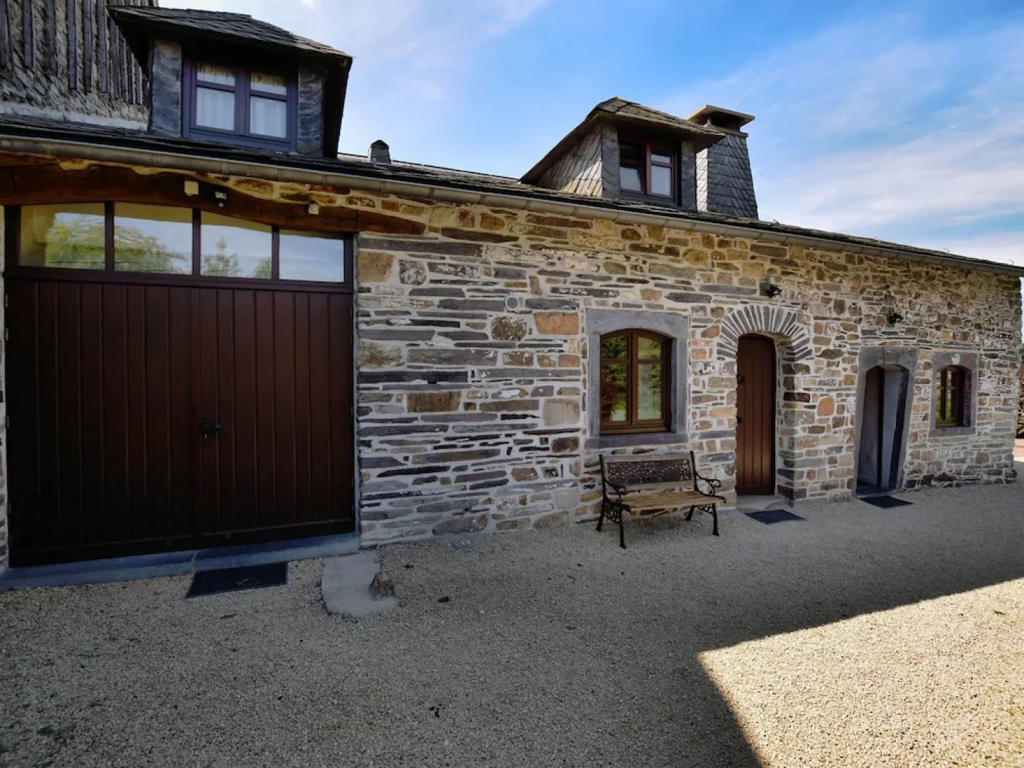 Premium Cottage in Petites Tailles With Terrace