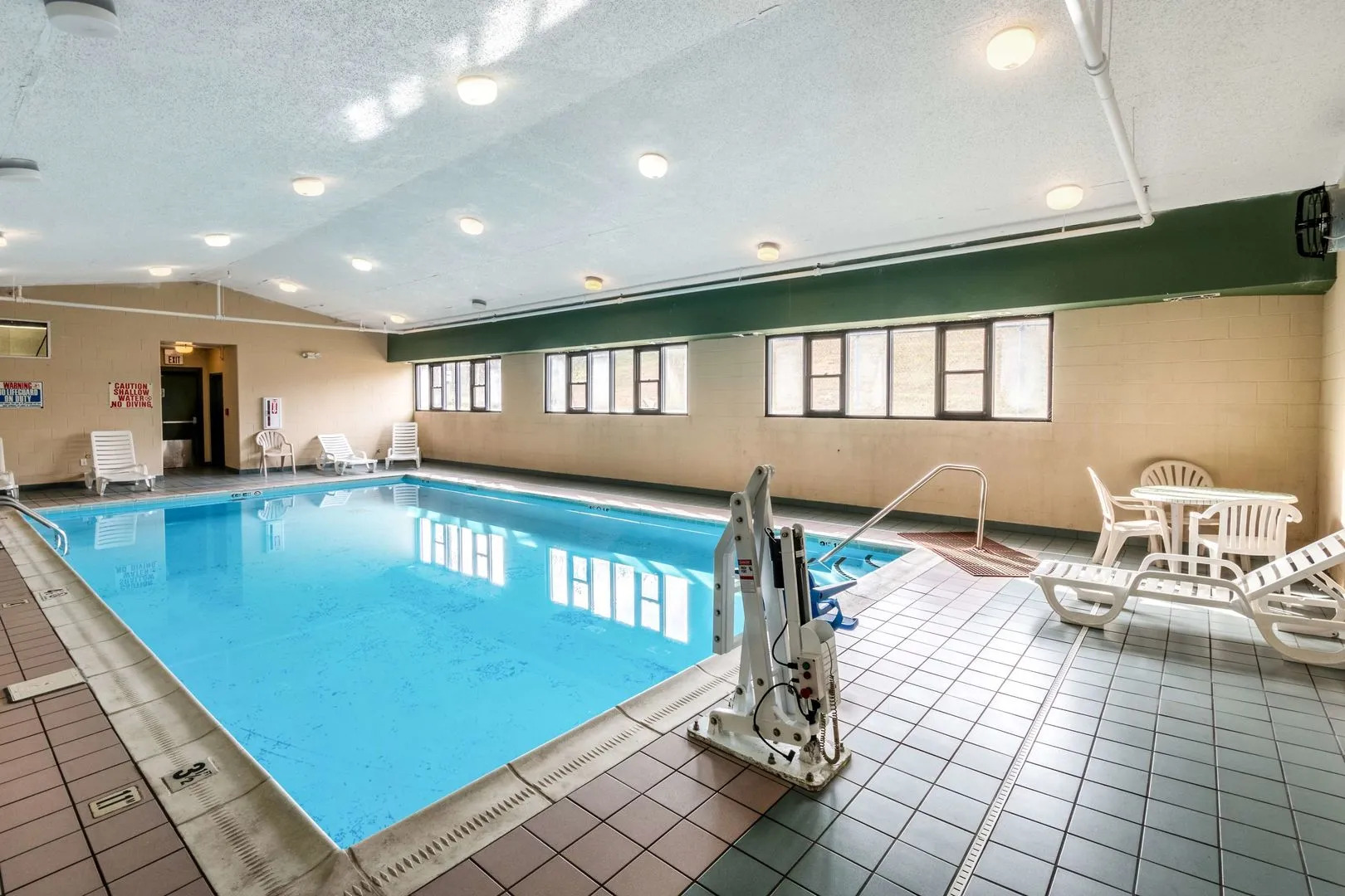 Red Roof Inn Morehead