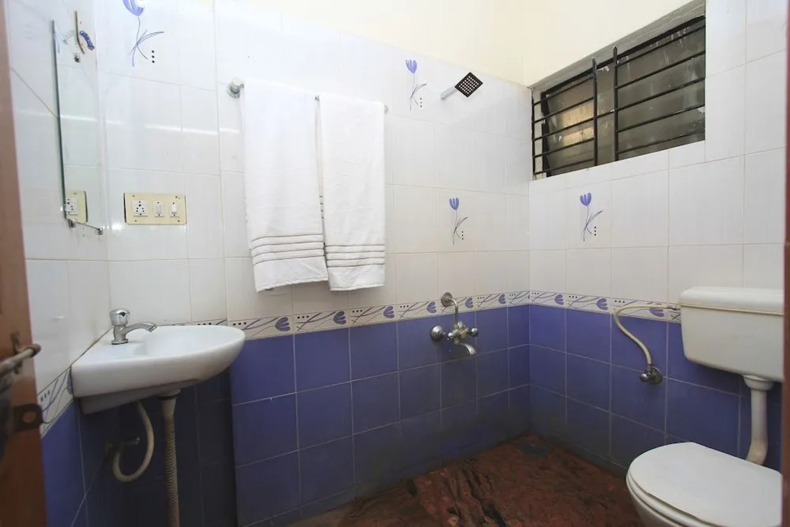 Oyo 29159 Varsha Boarding And Lodging