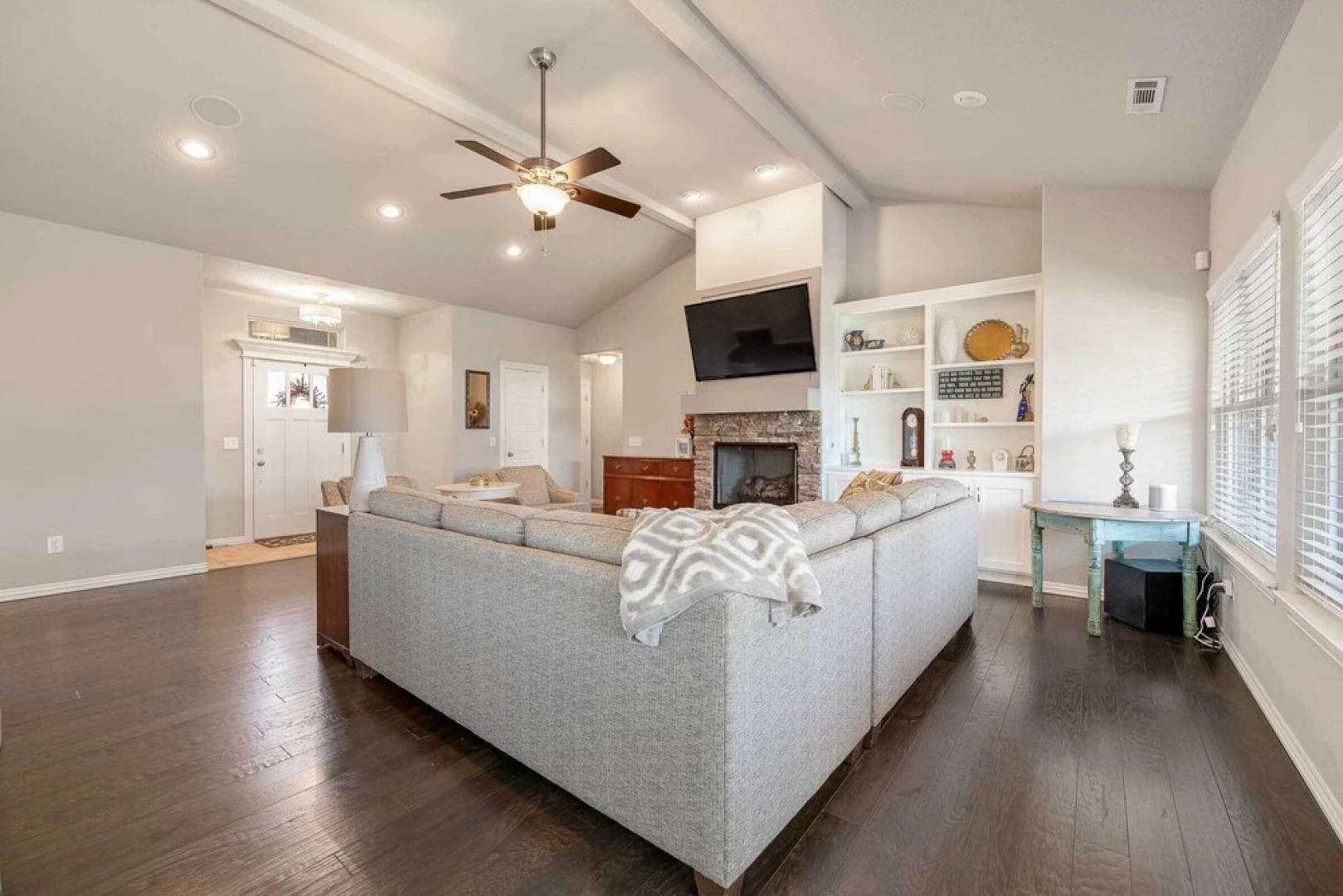 Near Hiking & Biking: Convenient Home in Rogers!