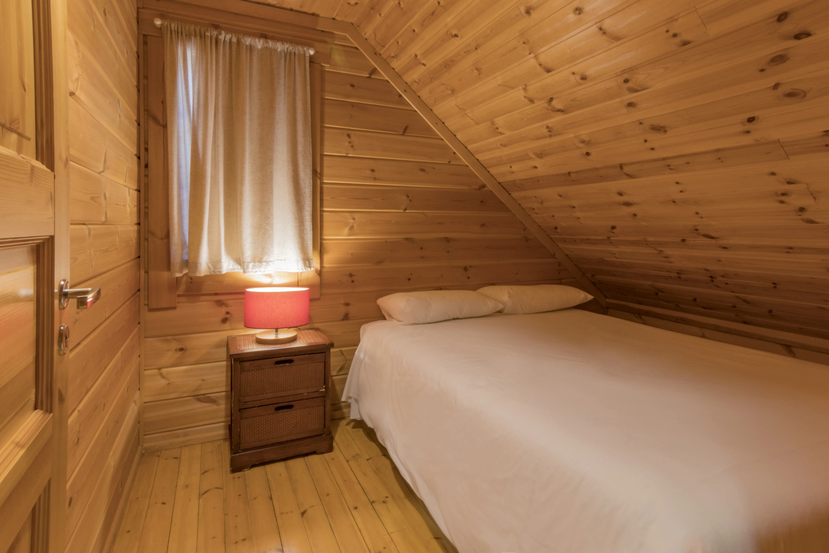 Luna Chalés da Montanha - Serra Da Estrela