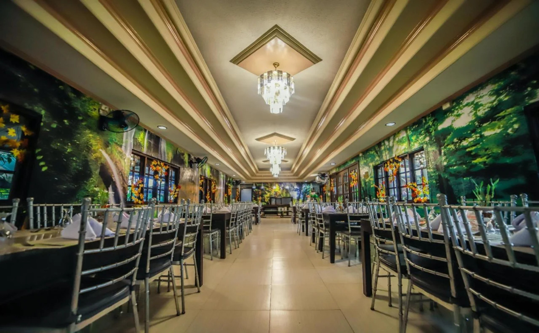 Villa Esmeralda Bryan's Resort Hotel and Restaurant