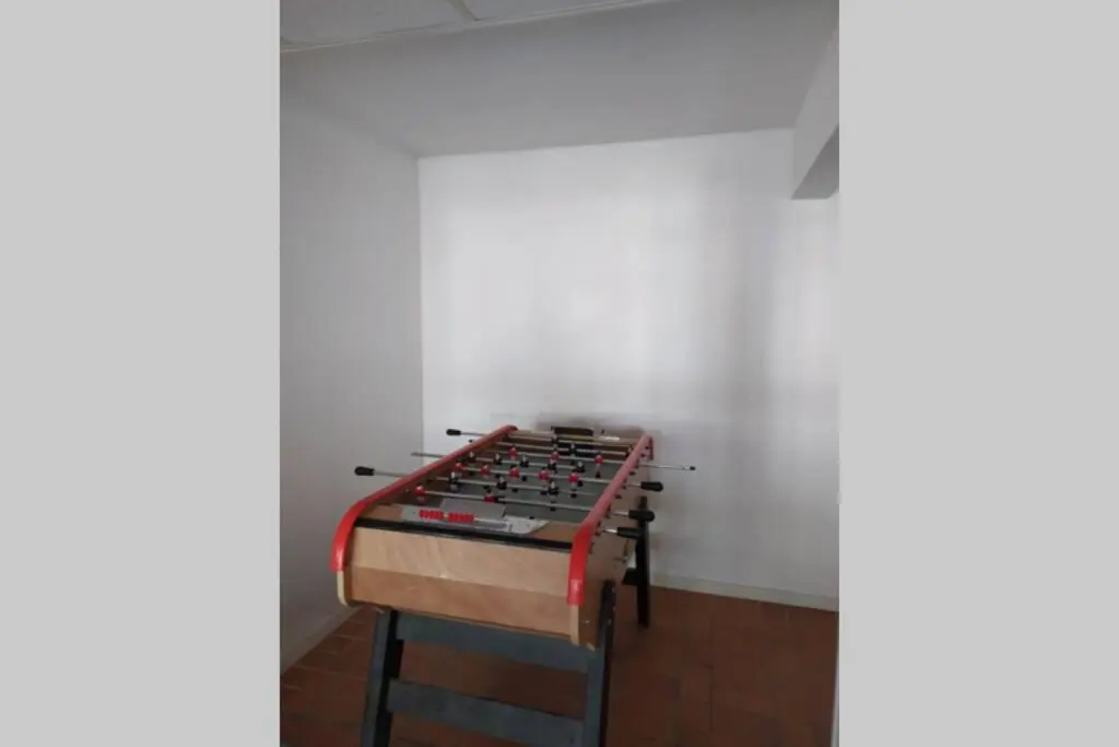 Appart ac balcon neuf 2chbrs- 6p - Pied des pistes