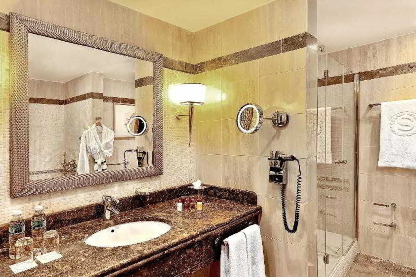 Sheraton Club des Pins Resort