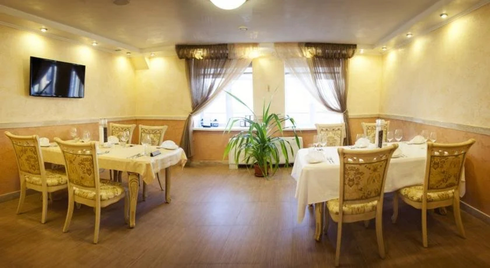 Отель Астери