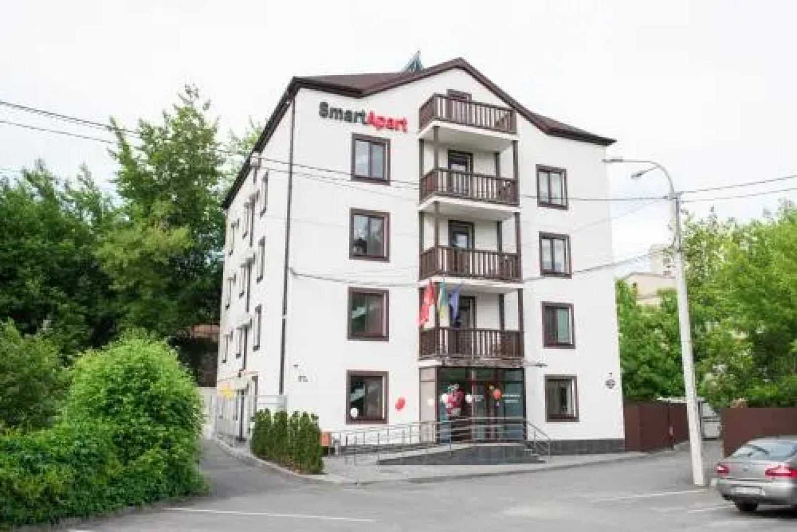 Apartment on Zodchih st.