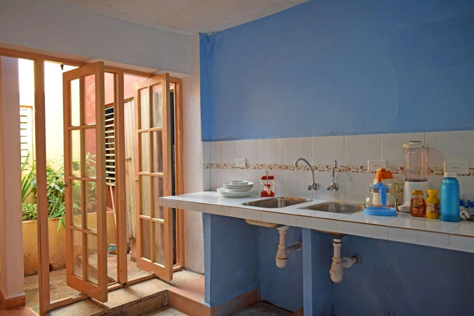Fambyh YAL 80 Hostal Trinidad Cuba