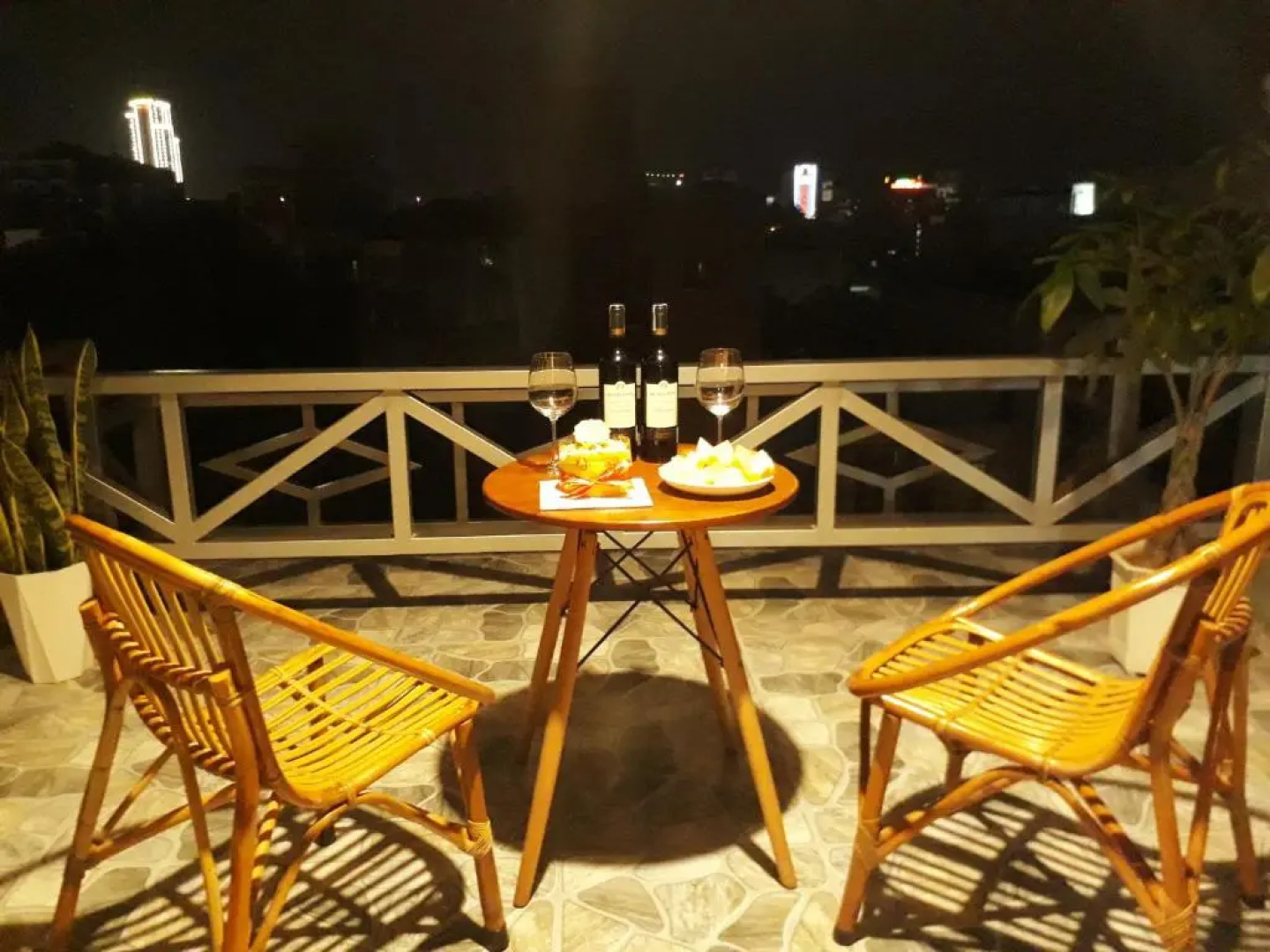 Adora Central Park Hostel