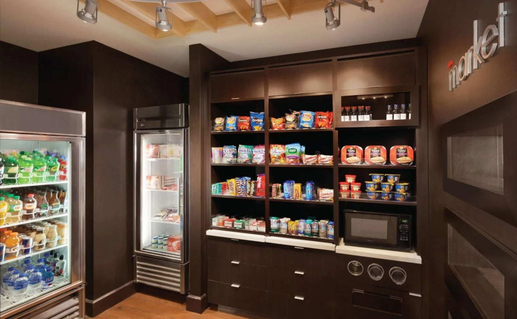 Courtyard by Marriott Charlotte Airport North