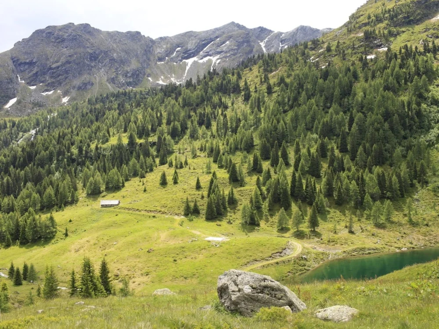 Quaint Chalet near Skiing Area in Katschberghöhe