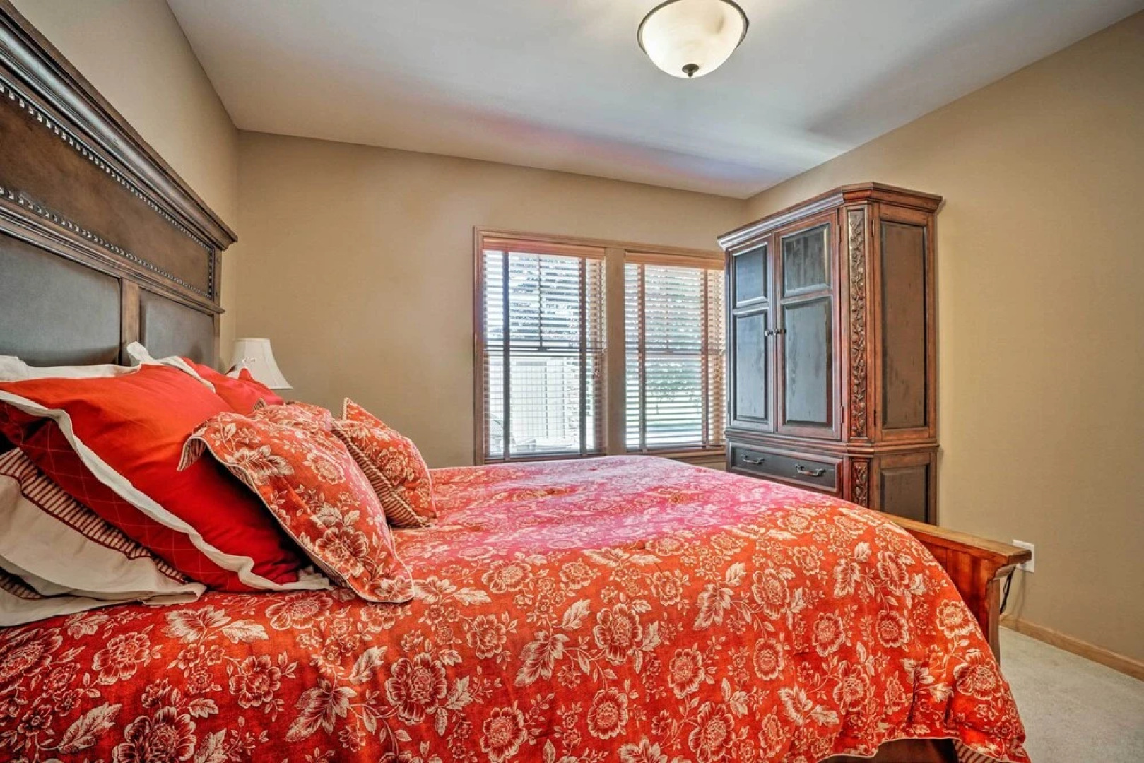 Conneaut Lake Home With Yard, 1/2 Mi to Beach/park