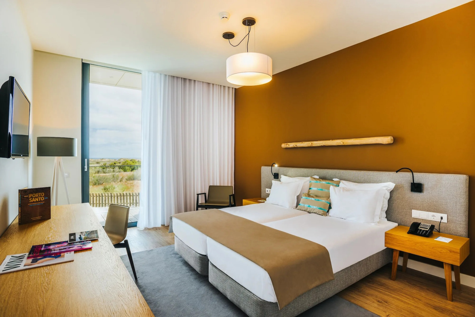 Vila Baleira Village