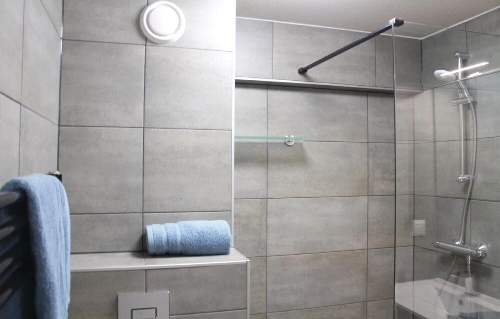 Nice Apartment in Bruinisse With 1 Bedrooms and Wifi