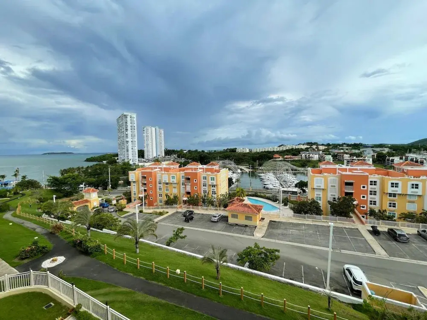 608 Ocean & Marina Views 3 Bed 2 Bath