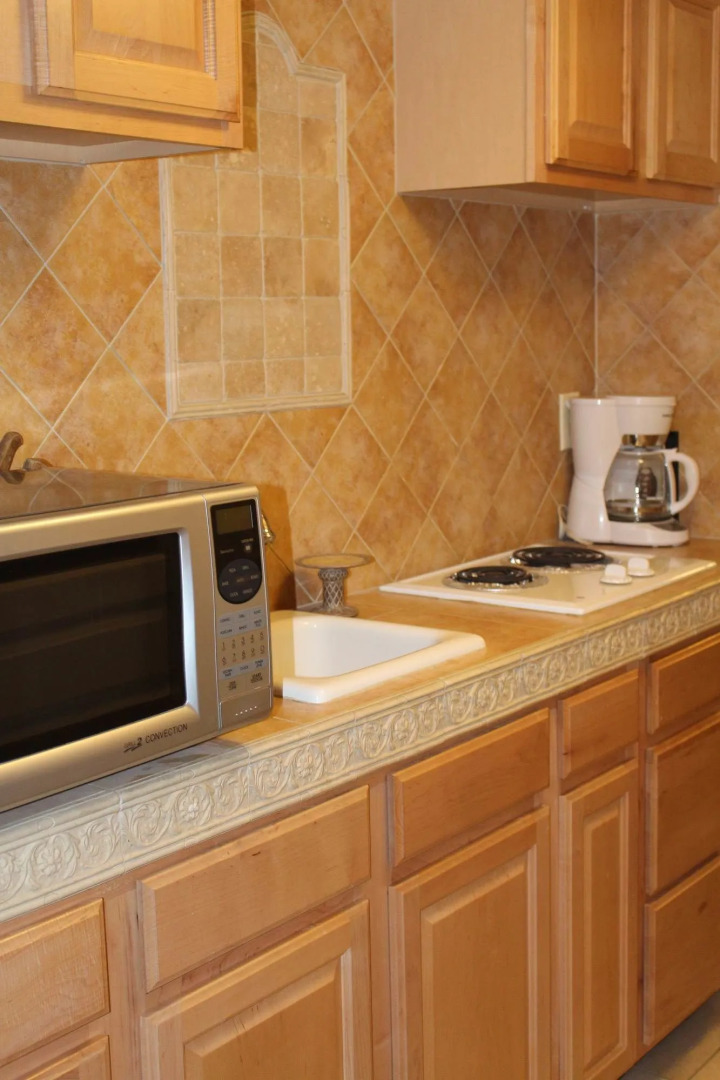 Amid Summer's Inn Bed and Breakfast