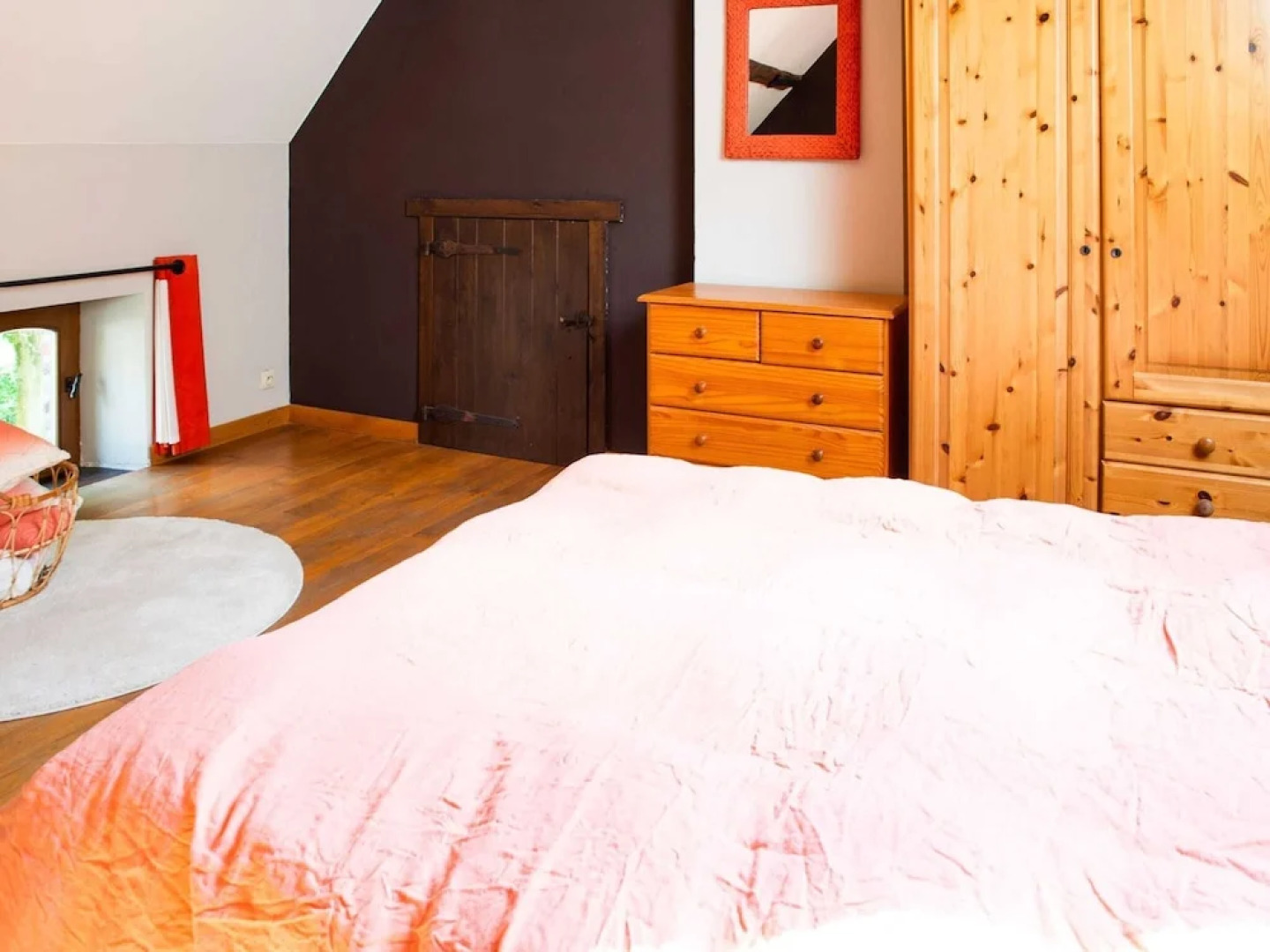 House in Sint Jansrade With Pool