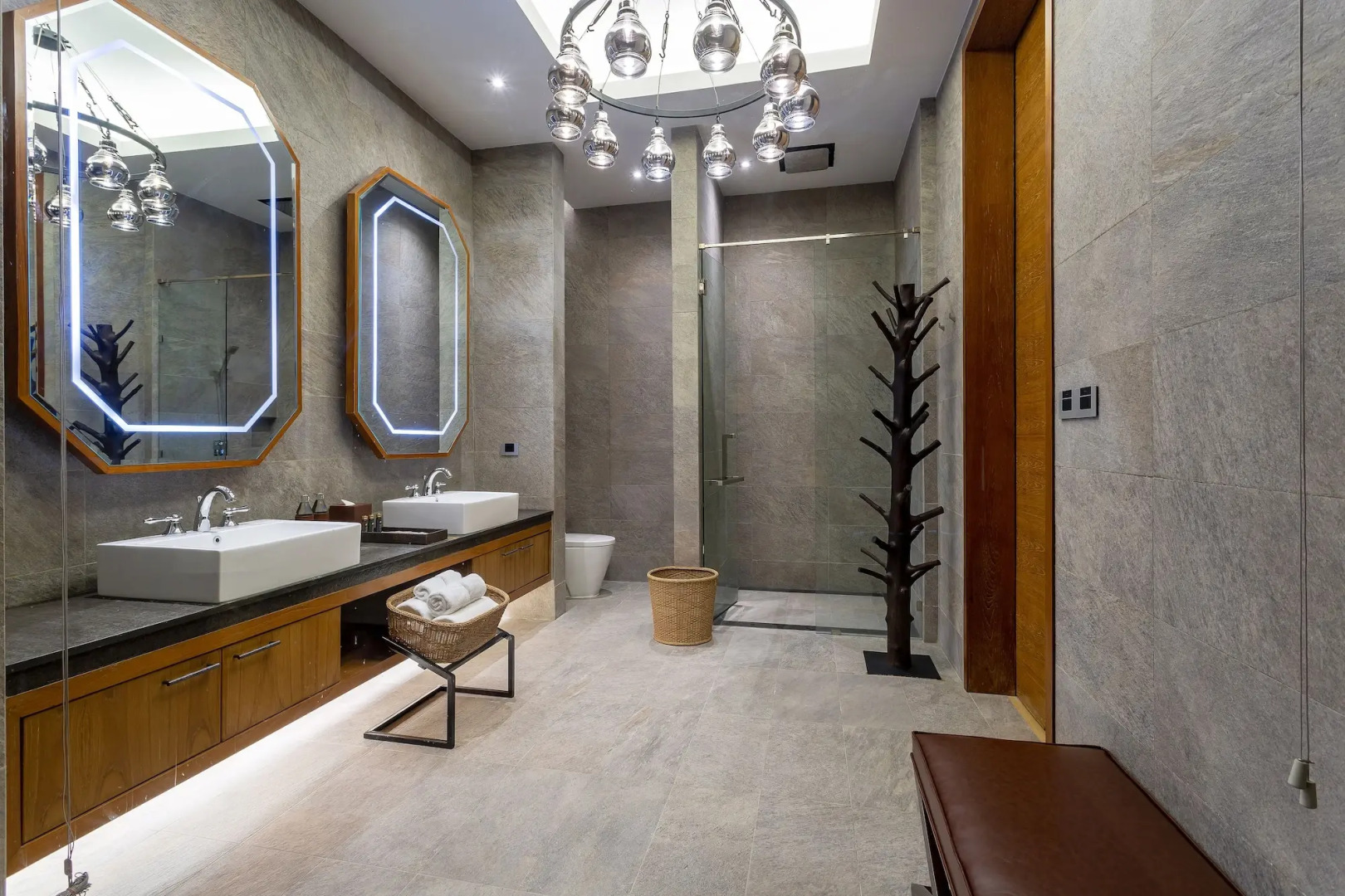 Отель The Gems Mining Pool Villas Pattaya