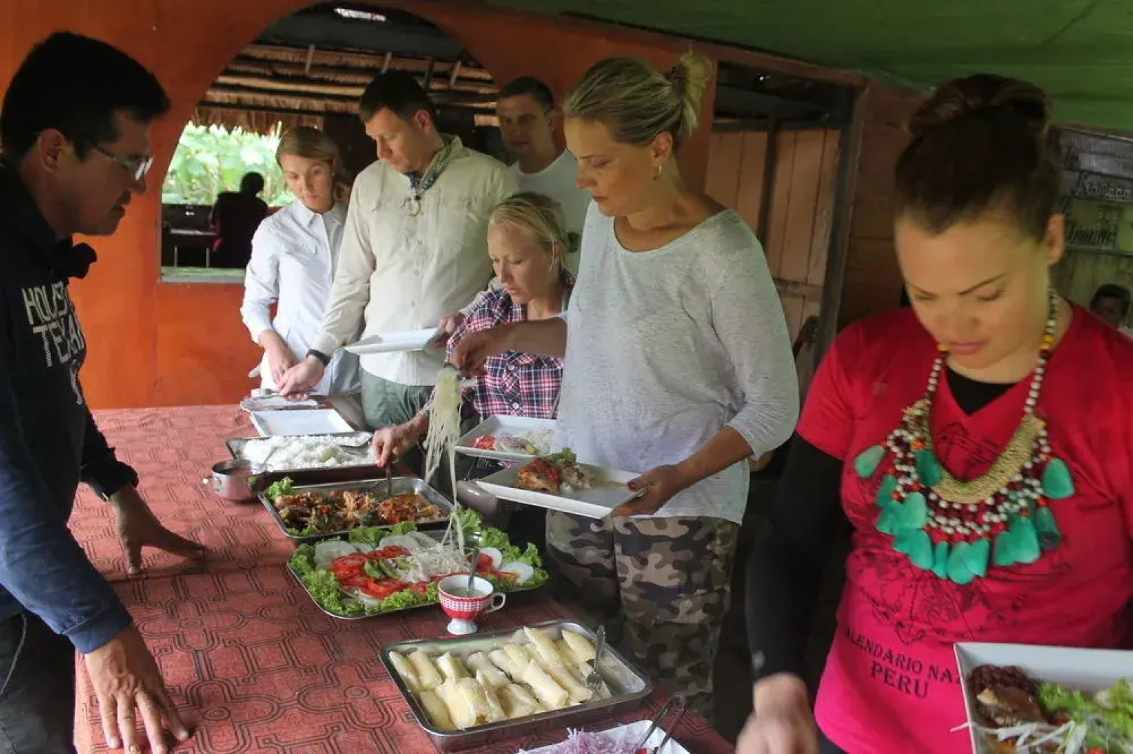 Tropical Adventures & Expeditions