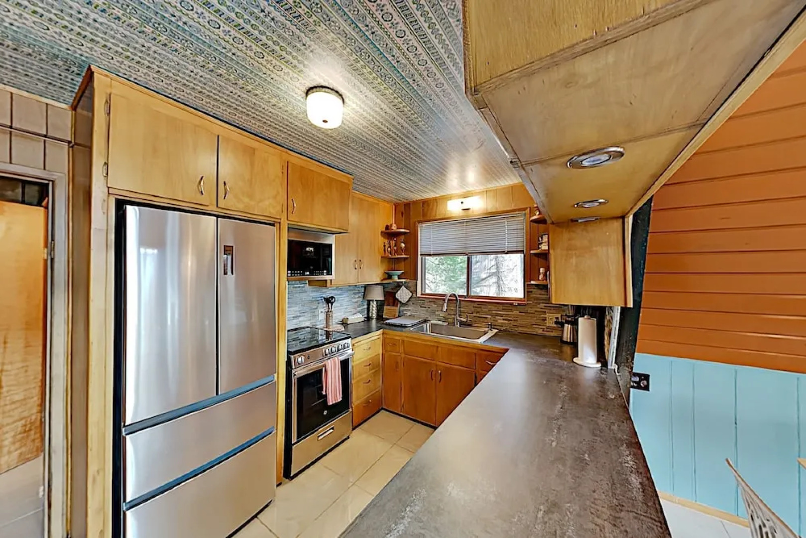 351grass 3 Bedroom Home