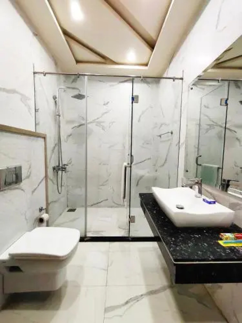 Avalon Executive Suites Hotel