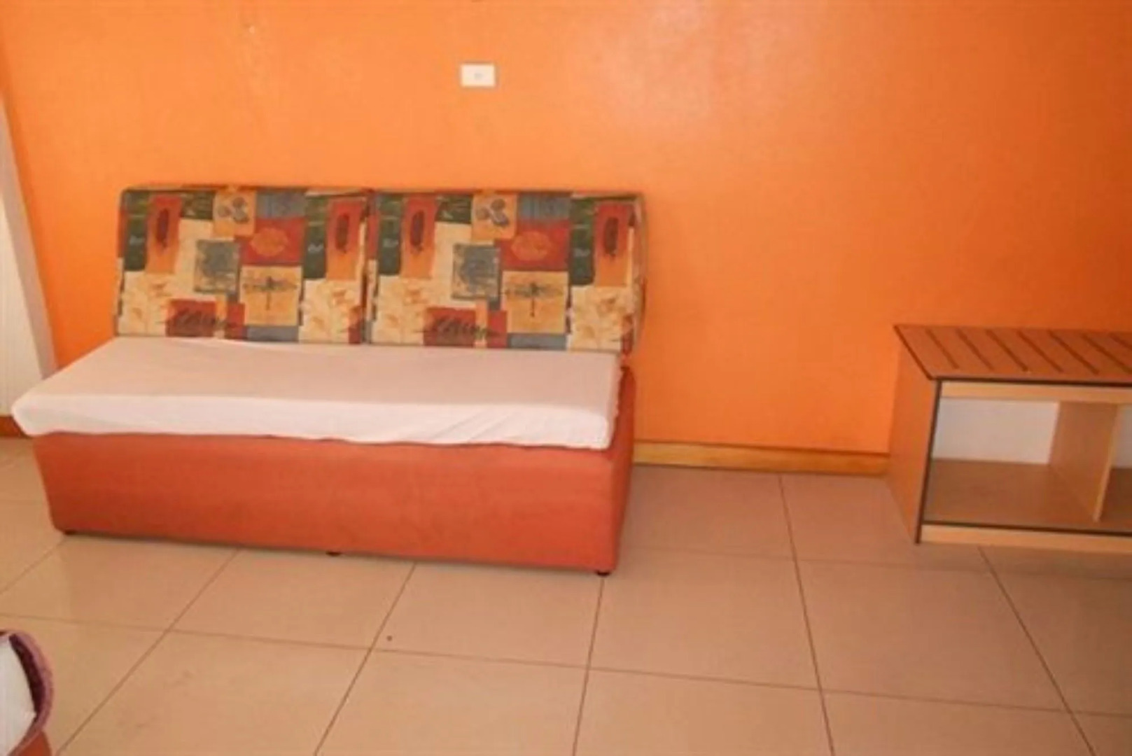 Elixir Hotel and Serviced Apartments