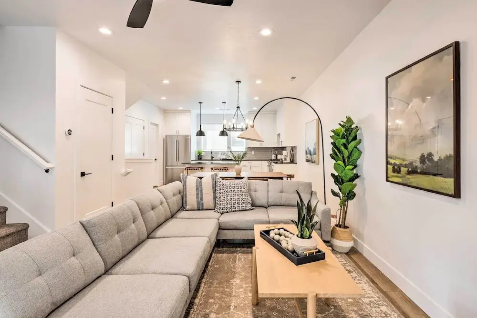 Modern-chic Provo Townhome 1 Mi to BYU Campus