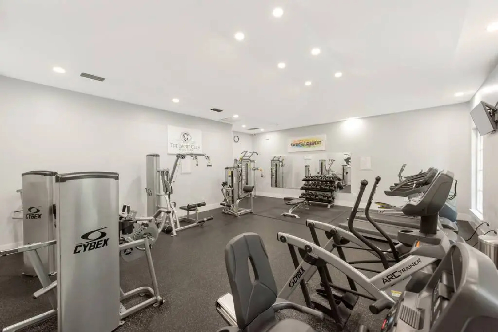 Aventura Apartment in Aventura