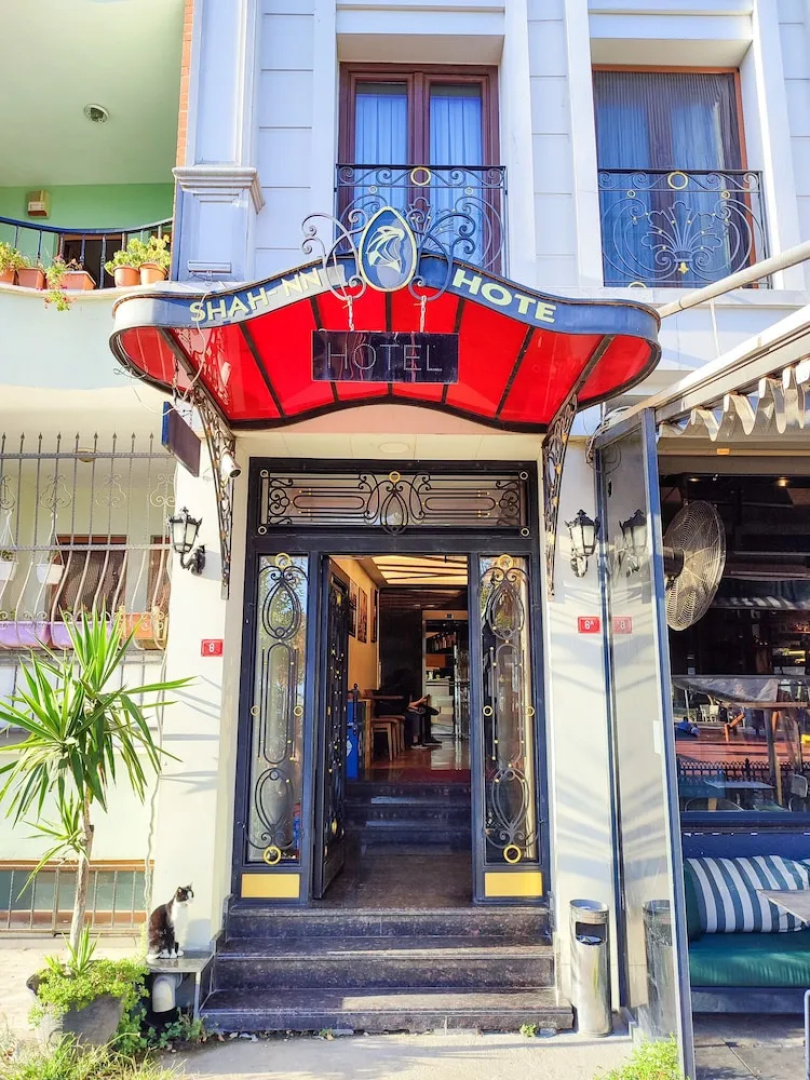Shah Inn Hotel
