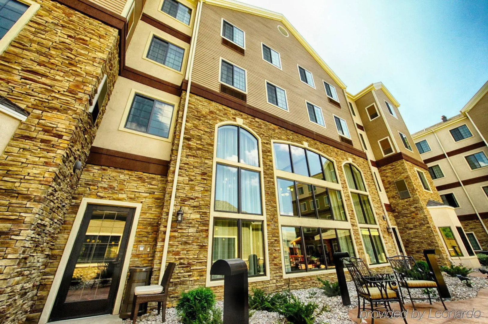 Staybridge Suites Minot by IHG