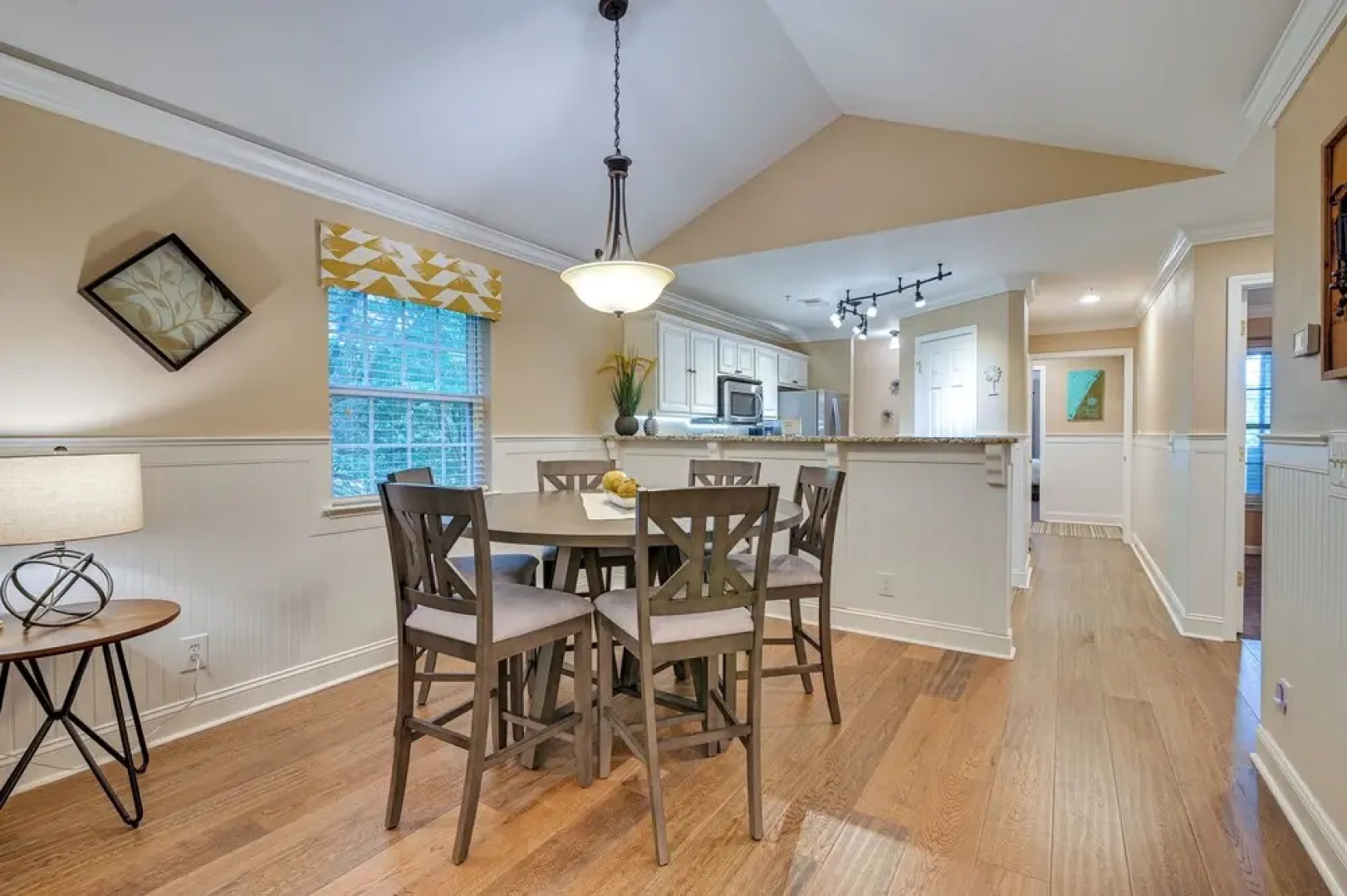 High-end Pawleys Island Condo w/ Porch & Pools!